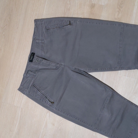 🍑Talbots Faded Gray Chinos Modern Cut Zip Ankle Zip Pockets Size 9 C276 - Picture 4 of 13